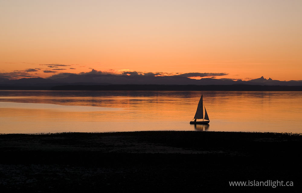 Boating  photo from Smelt Bay Cortes Island, BC Canada.