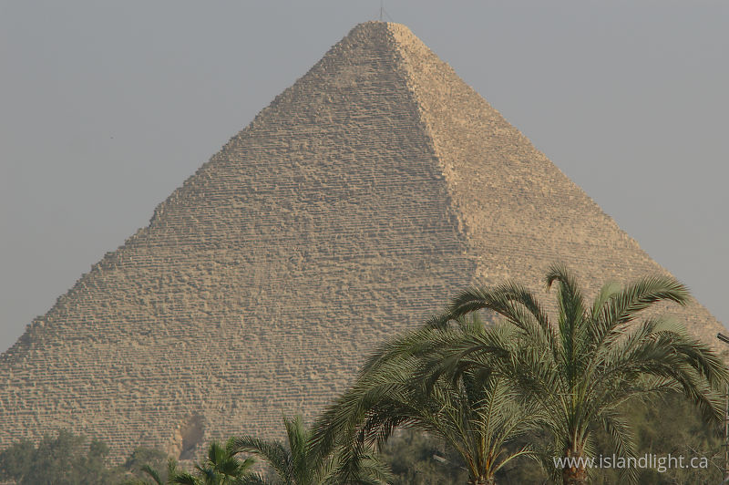   Pyramid photo