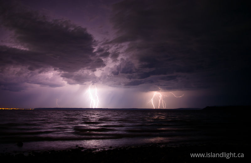   Lightening photo